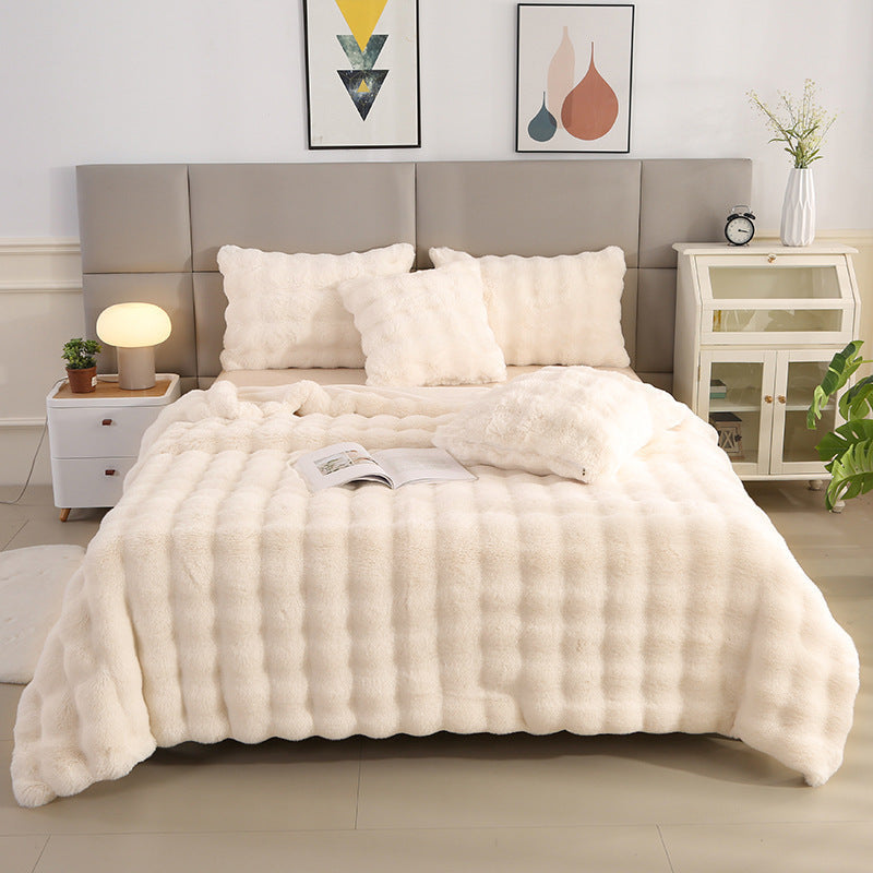 Bed Cover in Faux Fur with Wave Quilting, Plush Bedspread