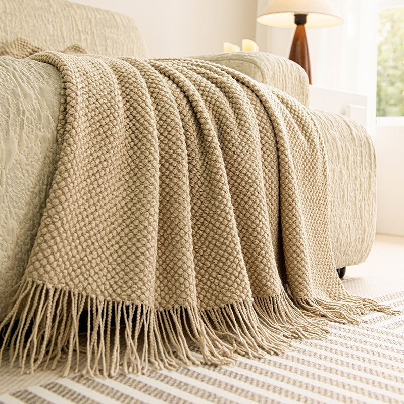 Blanket in Chunky Waffle Knit with Knotted Fringes, Sofa Throw