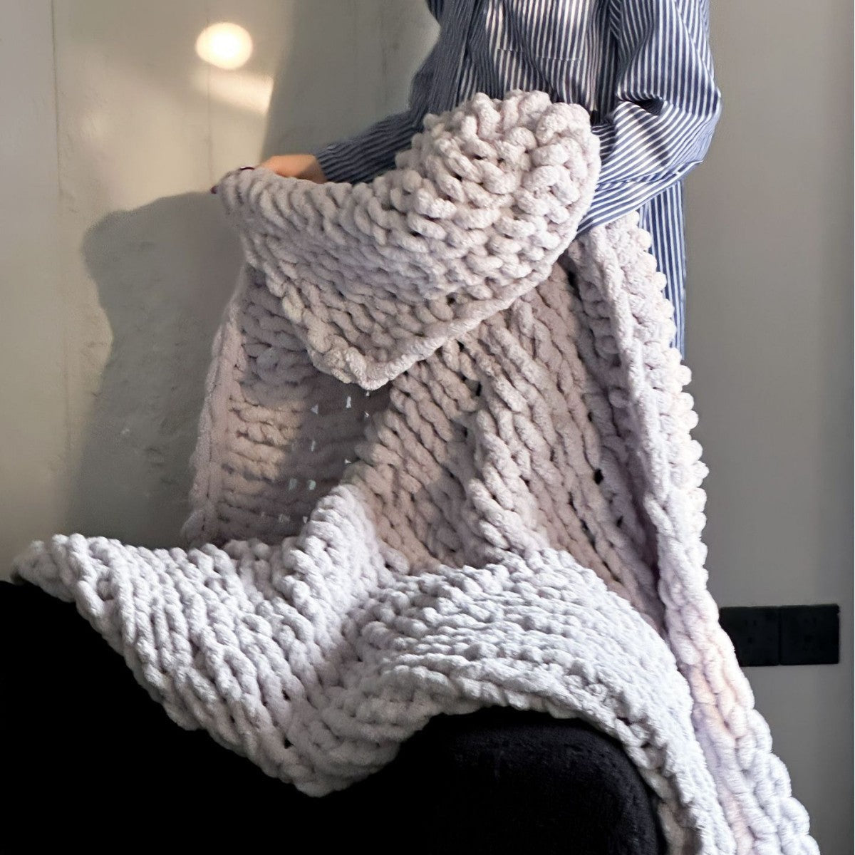 Blanket in Soft Chenille, Hand-Knitted Chunky Knit Sofa Throw