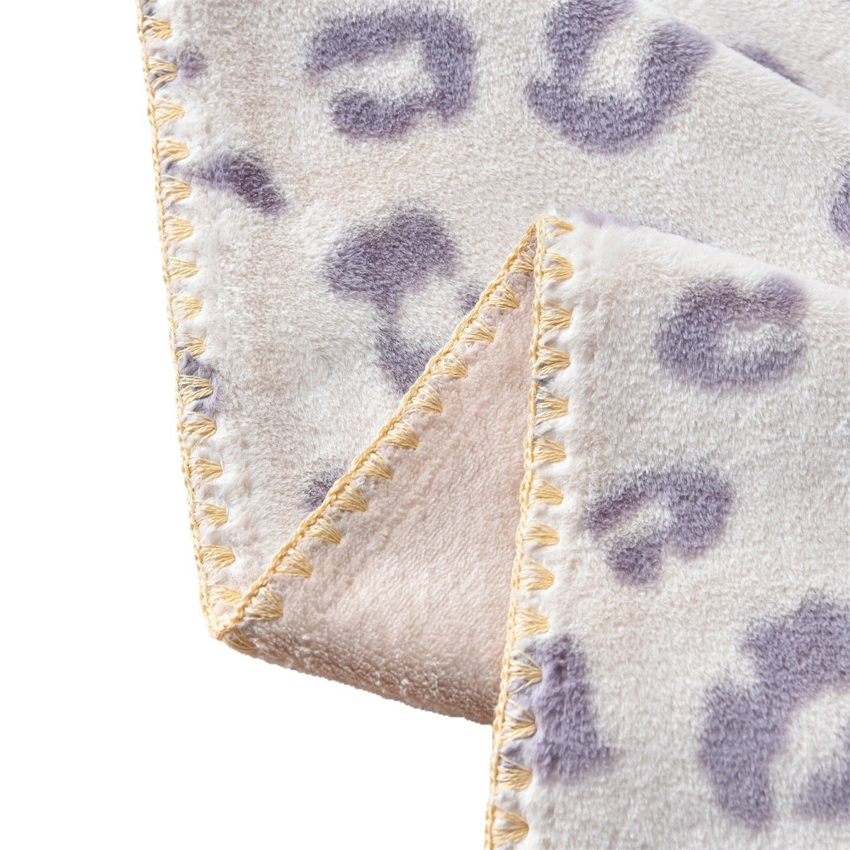 Blanket in Soft Velvet Plush, Rectangular Leopard Print Sofa Throw