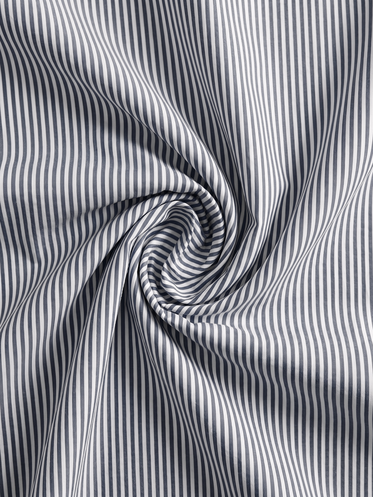 Fitted Bed Sheet in Breathable Organic Cotton Percale with Fine Stripes