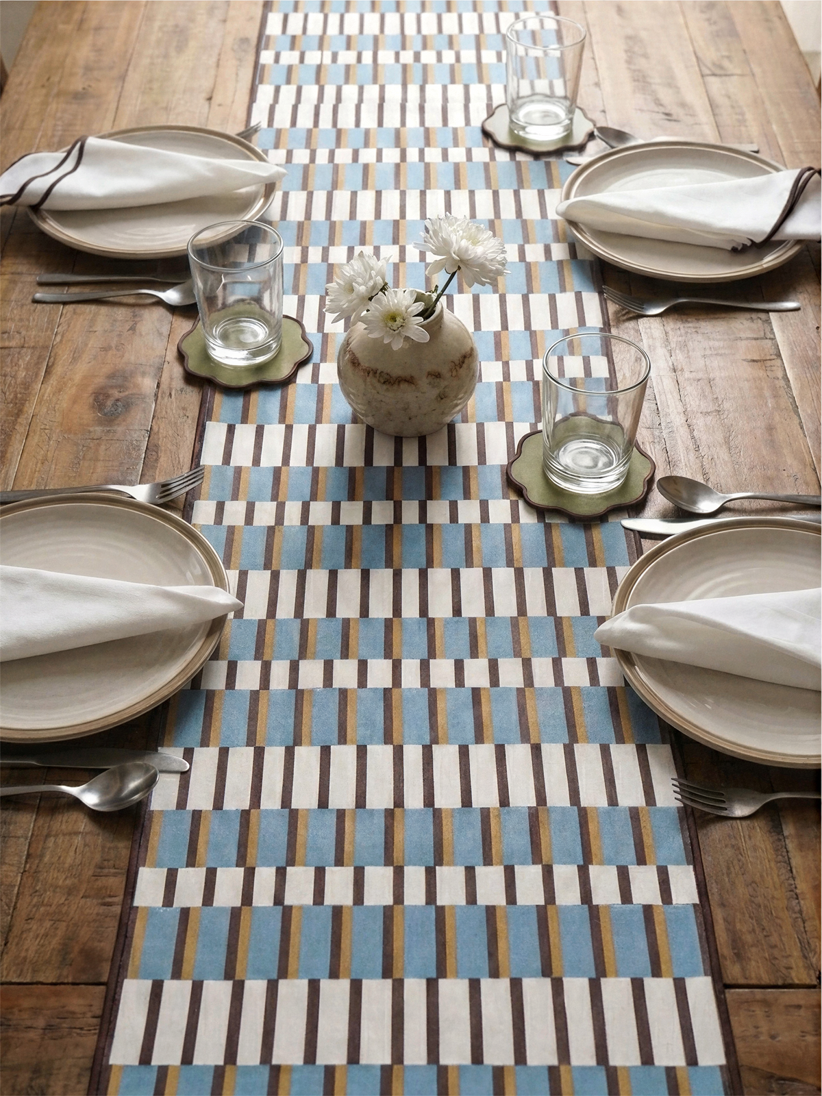Table Runner in Cotton with Digital Check Print and Scalloped Ends