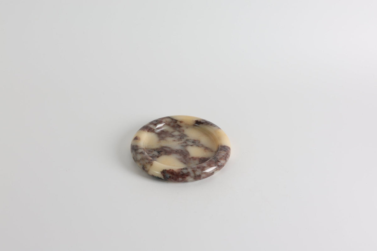 Tray in Natural Stone, Round and Polished with a Raised Rim