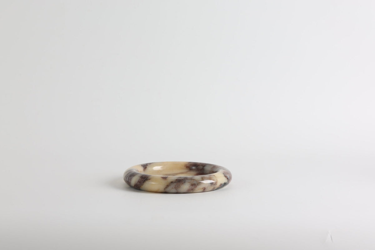 Tray in Natural Stone, Round and Polished with a Raised Rim