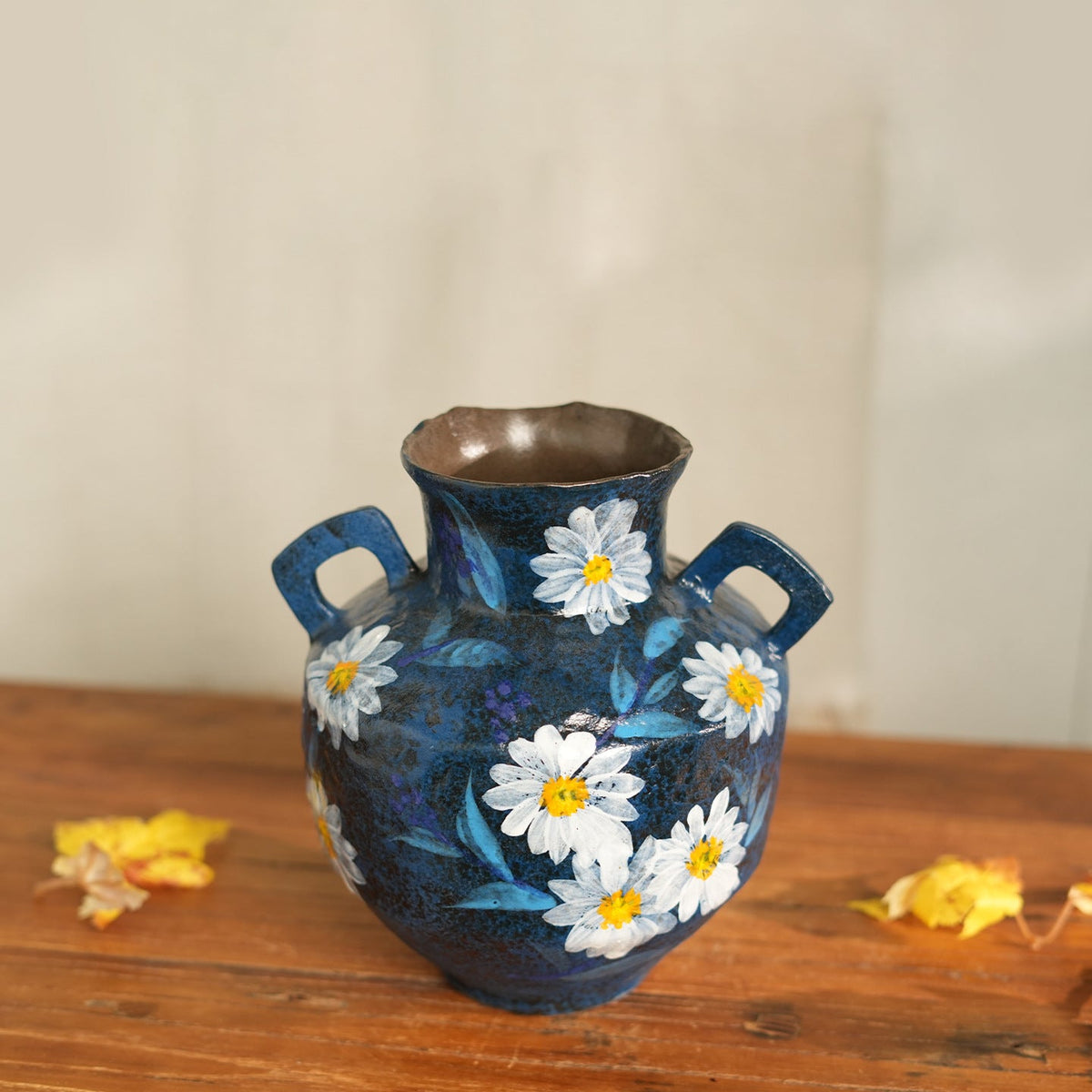 Vase in Hand-Painted Ceramic with Twin Handles and Daisy Decoration