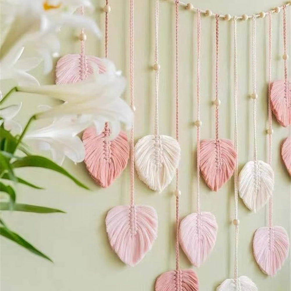 Wall Art in Handwoven Wool, Macrame Garland with Fringed Leaf Motifs