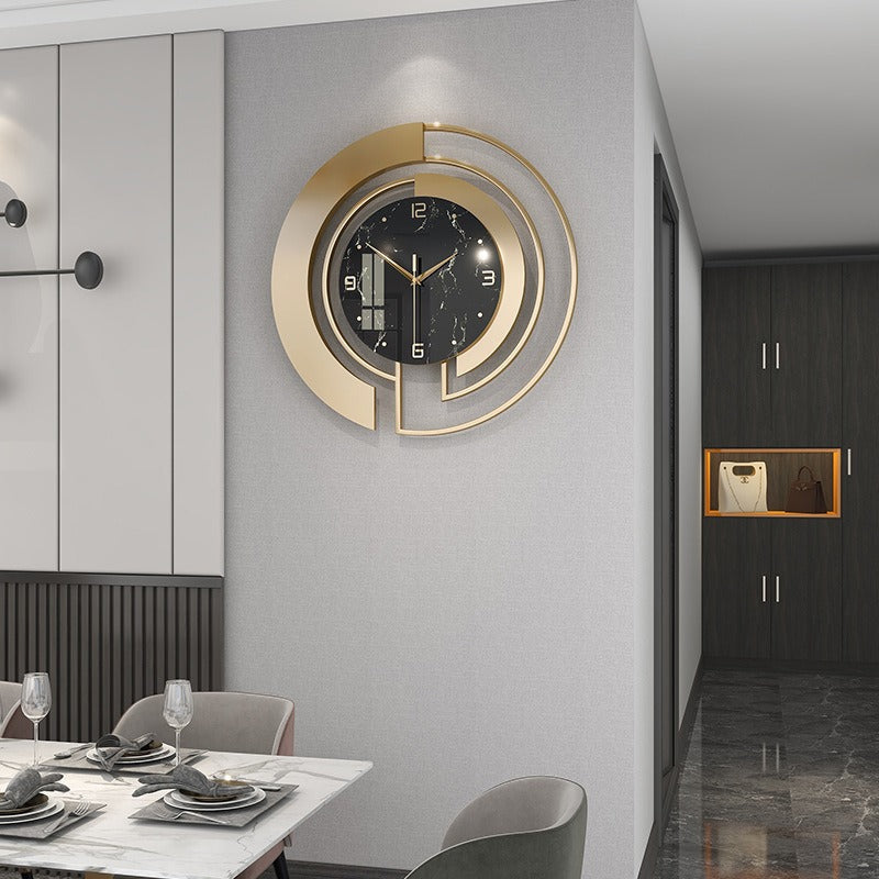 Wall Clock in Metal with Marble-Effect Dial and Geometric Rings