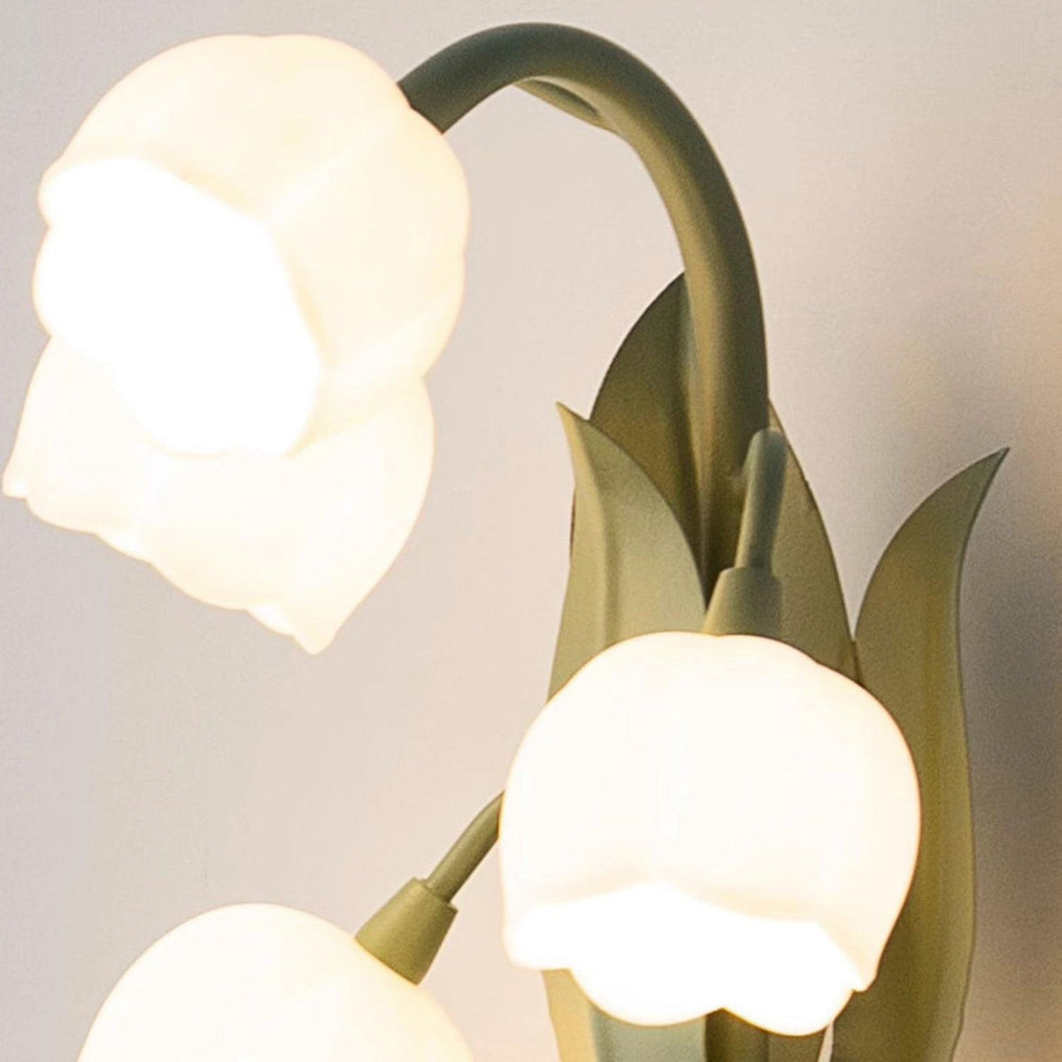 Wall Light with G4 Fitting, Floral Shades and Botanical Leaves