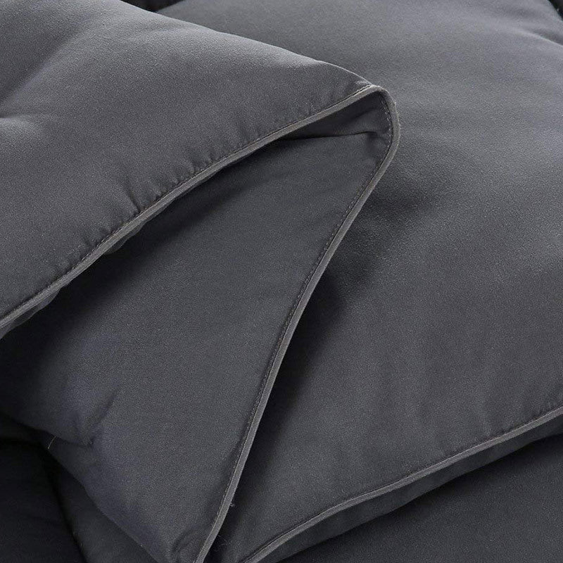 Weighted Blanket in Cotton with Square Quilting and Piped Edges