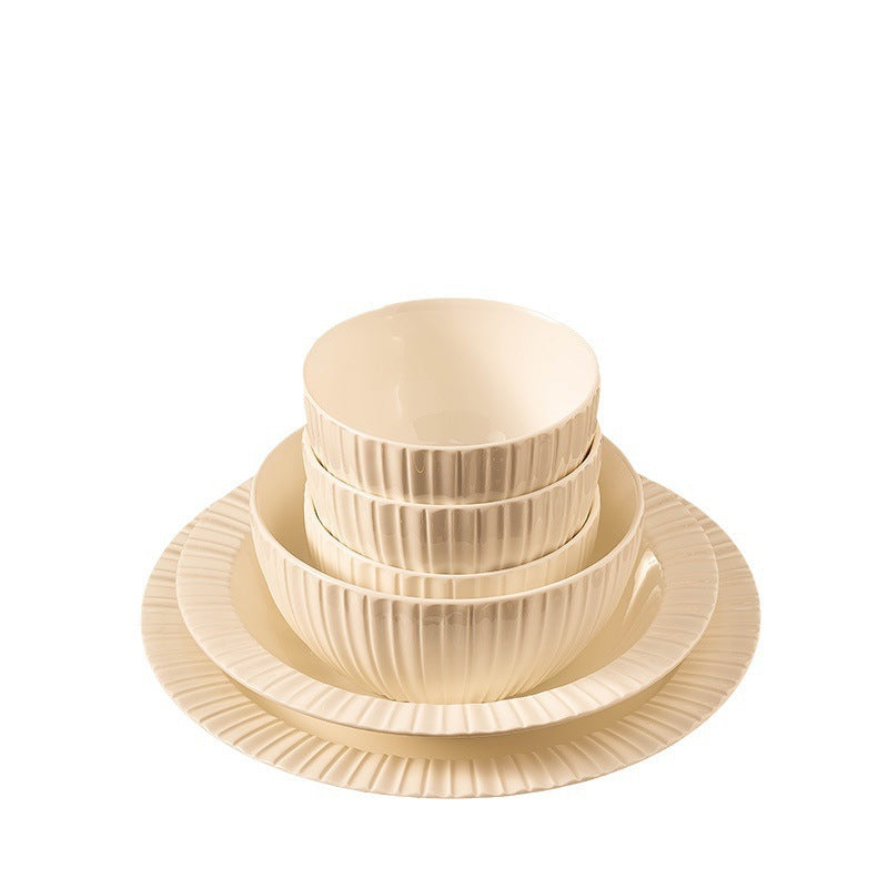 Bone China Dinner Service with Pleated Ribbed Texture