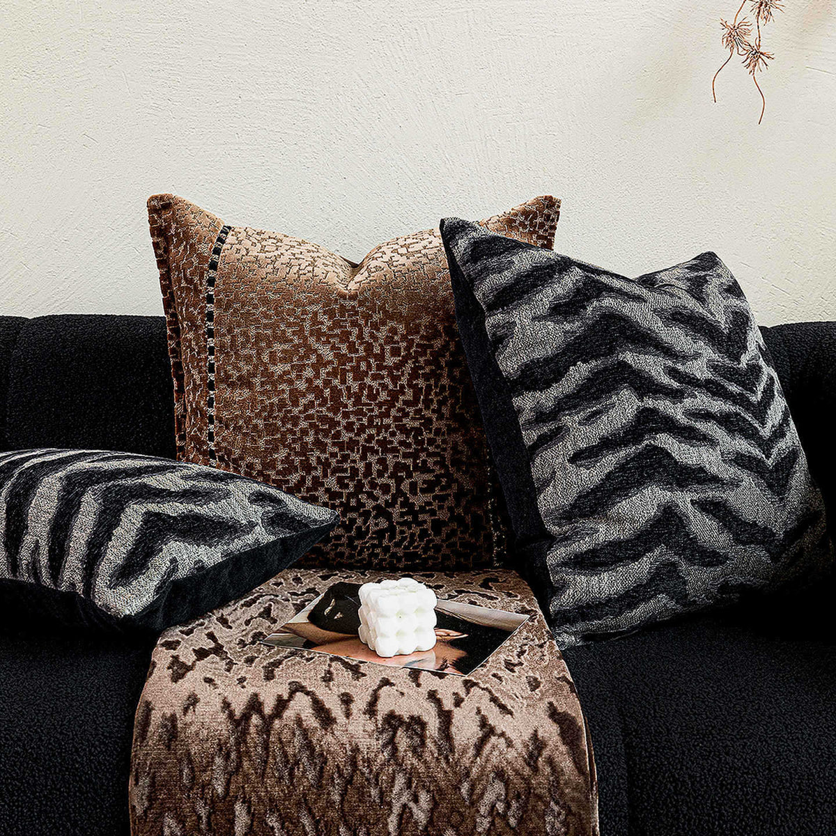 Jacquard Velour Decorative Cushion with Wild Cat Pattern