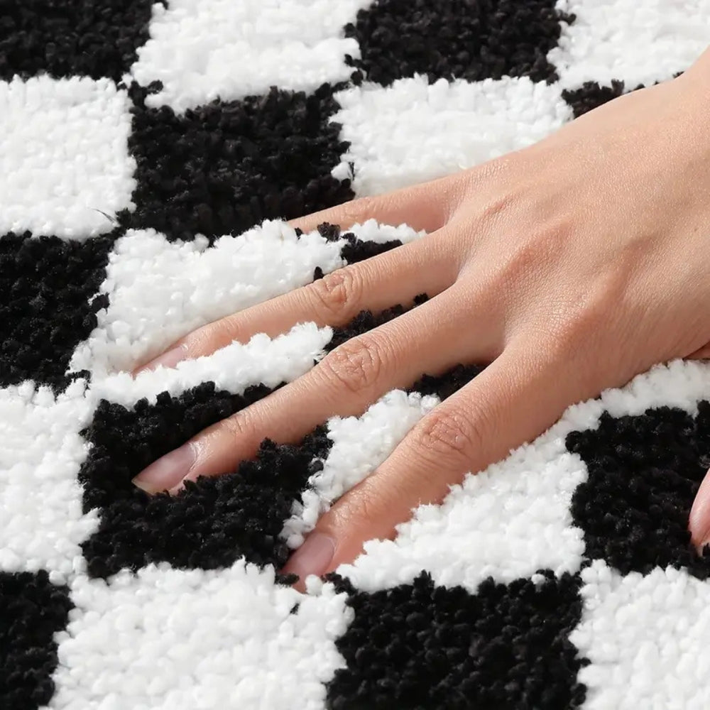 Bath Mat in Absorbent Microfibre Blend with Non-Slip Backing