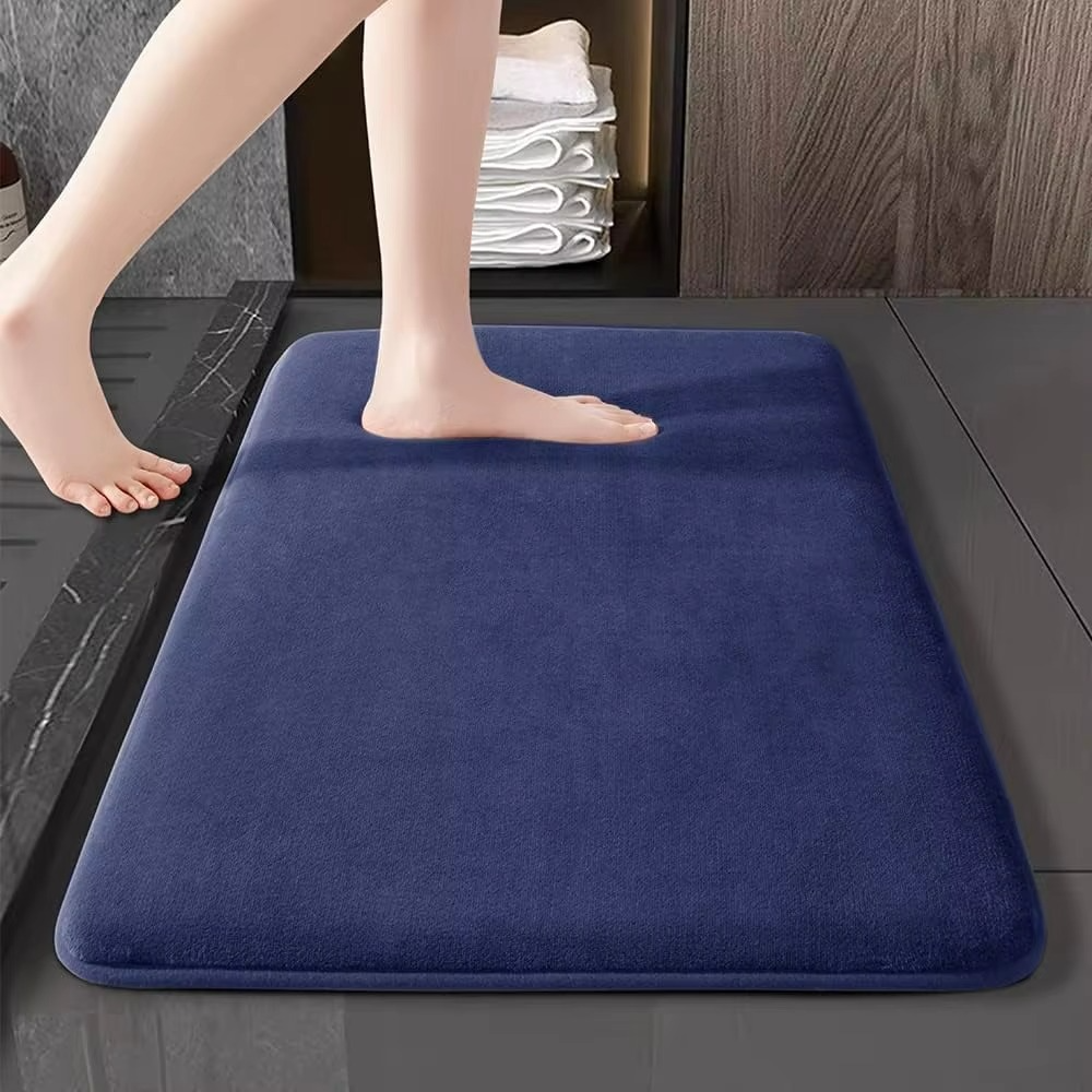 Bath Mat in Coral Velvet, Absorbent and Non-Slip, Rectangular