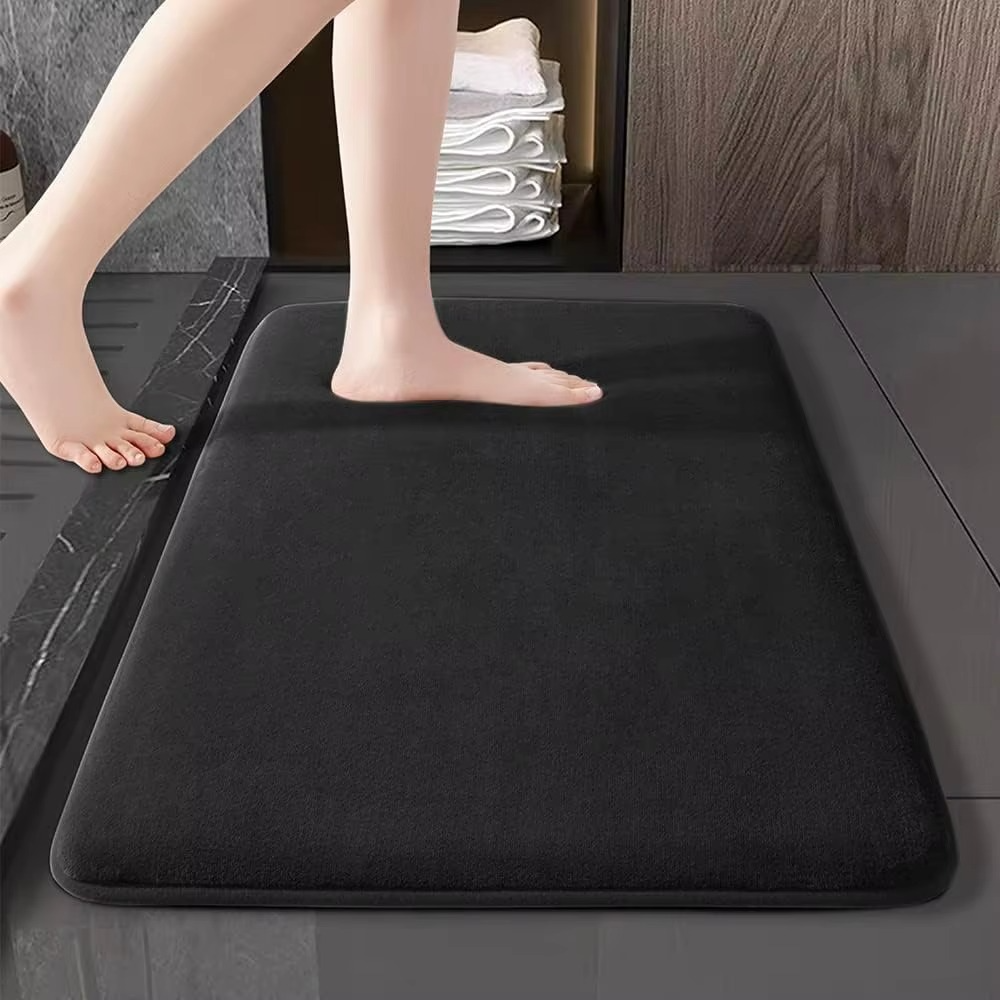 Bath Mat in Coral Velvet, Absorbent and Non-Slip, Rectangular