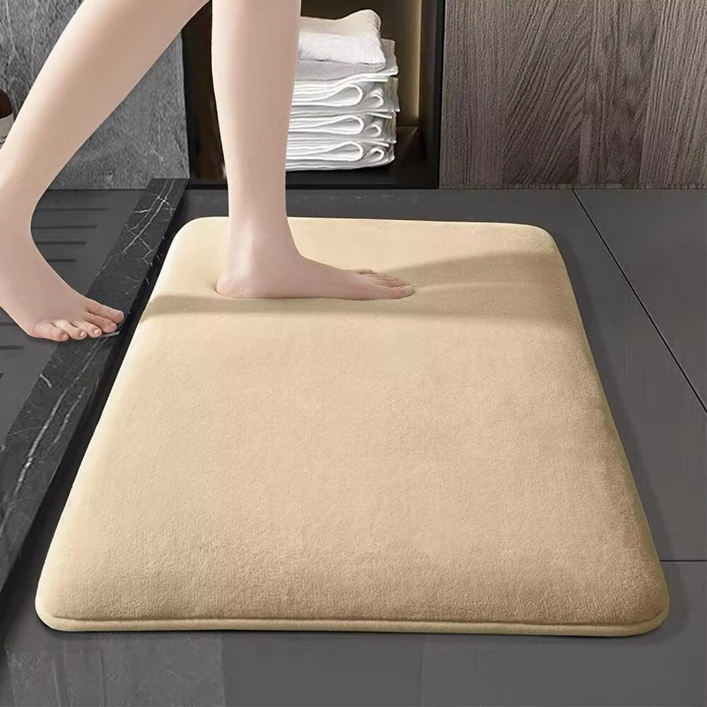 Bath Mat in Coral Velvet, Absorbent and Non-Slip, Rectangular