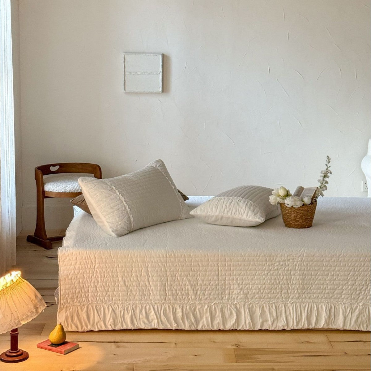 Bed Cover in Sandwashed Quilted Cotton with Ruffled Border