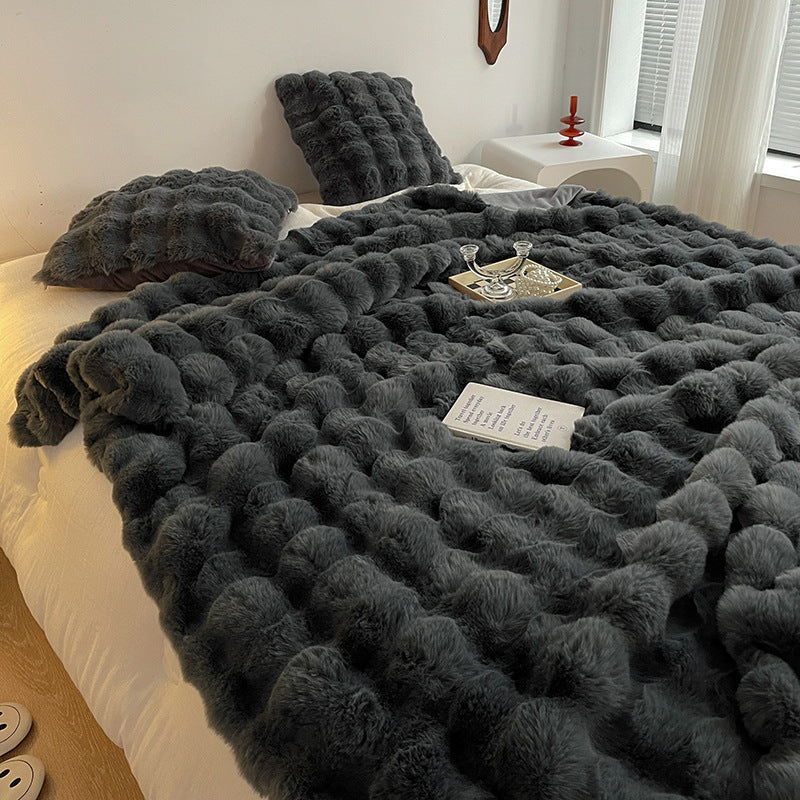 Blanket in Faux Fur with Bubble Quilting, Rectangular Bed Throw