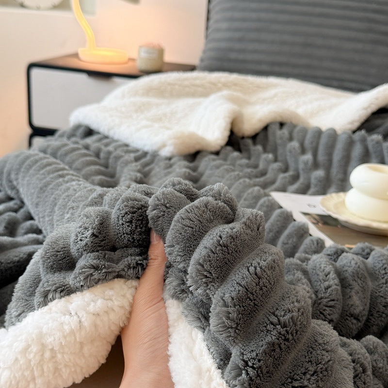 Blanket in Ribbed Faux Fur with Sherpa Backing, Reversible Throw