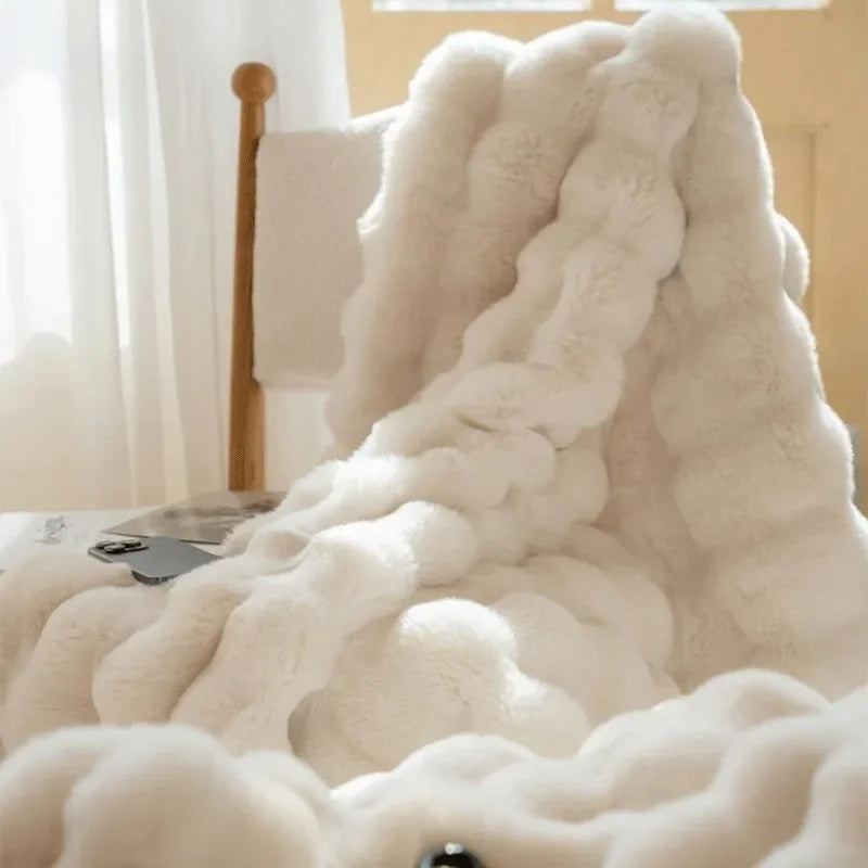 Blanket in Teddy Fleece, Soft on Both Sides, Machine Washable
