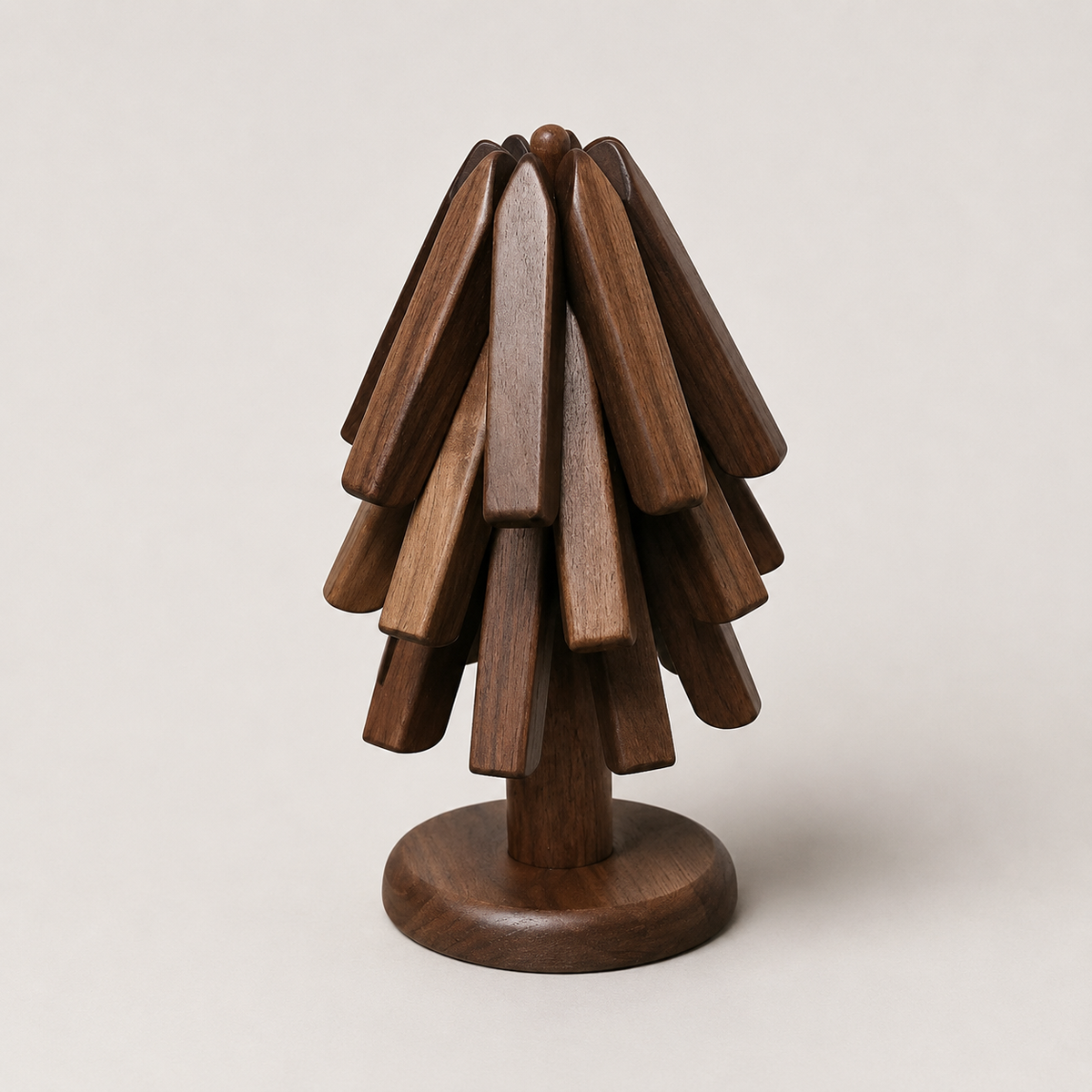 Placemats in Wood, Foldable and Heat-Resistant, Star-Shaped Trivets