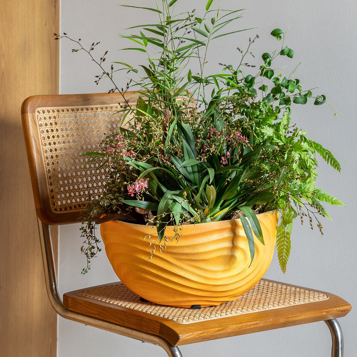 Plant Pot in Textured Ceramic with Hand-Shaped Wave Relief