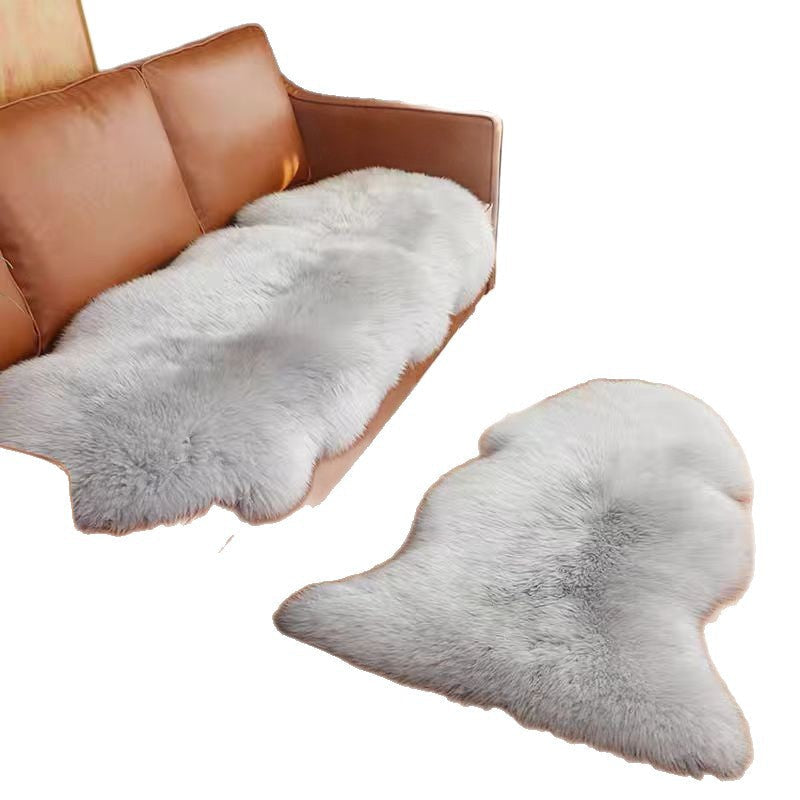 Rug in Genuine Sheepskin with Long-Pile Australian Wool, Natural Hide Shape