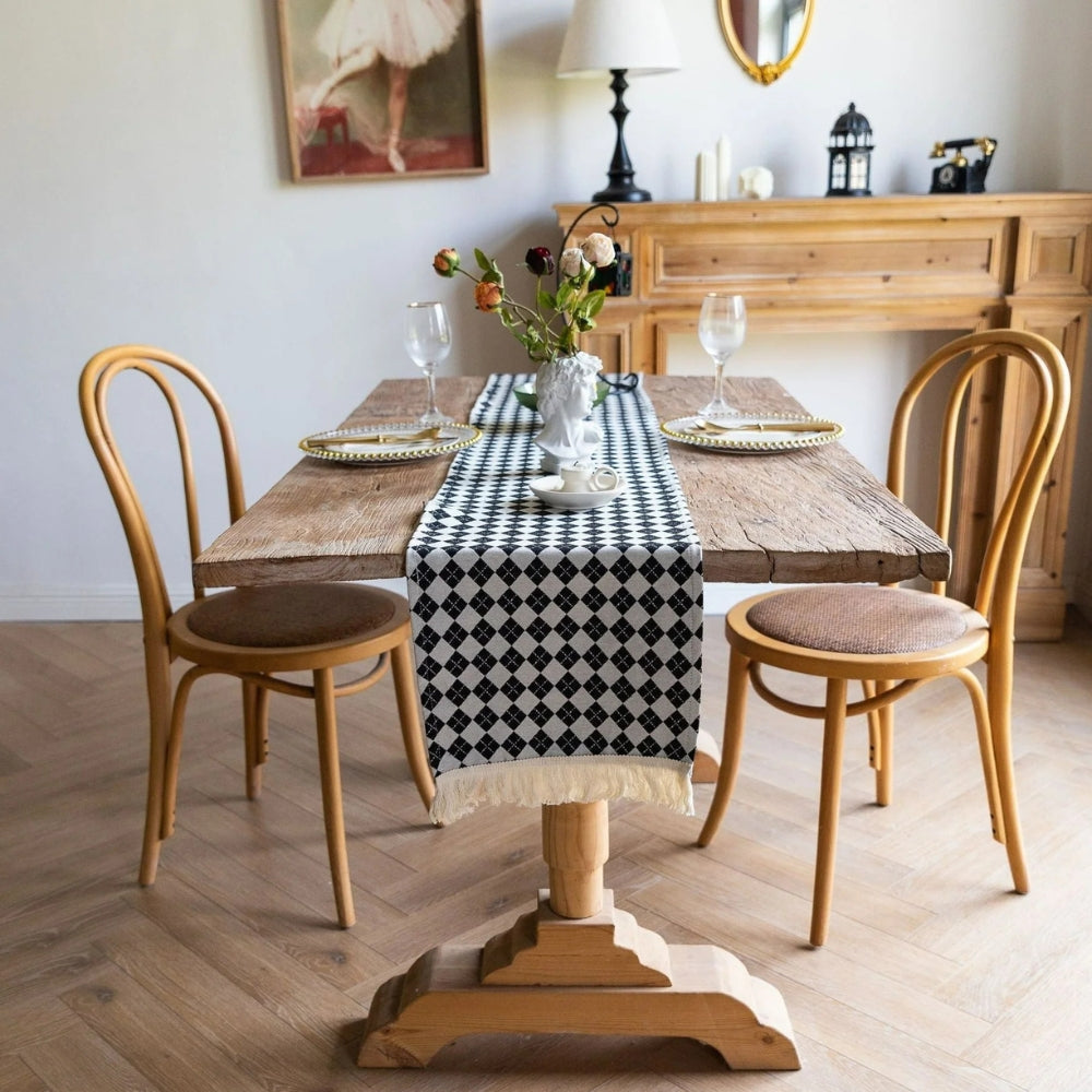 Table Runner in Microfibre Blend with Diamond Pattern and Fringed Ends