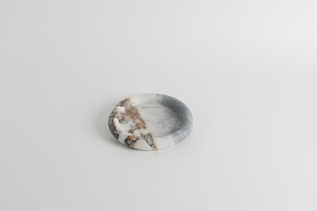 Tray in Natural Stone, Round and Polished with a Raised Rim