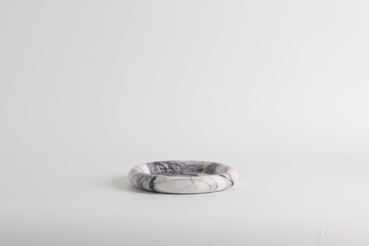 Tray in Natural Stone, Round and Polished with a Raised Rim