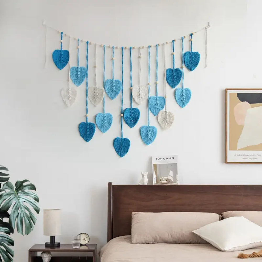 Wall Art in Handwoven Wool, Macrame Garland with Fringed Leaf Motifs
