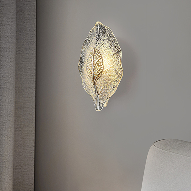 Wall Light in Handcrafted Glass, Leaf Shape with E14 Socket