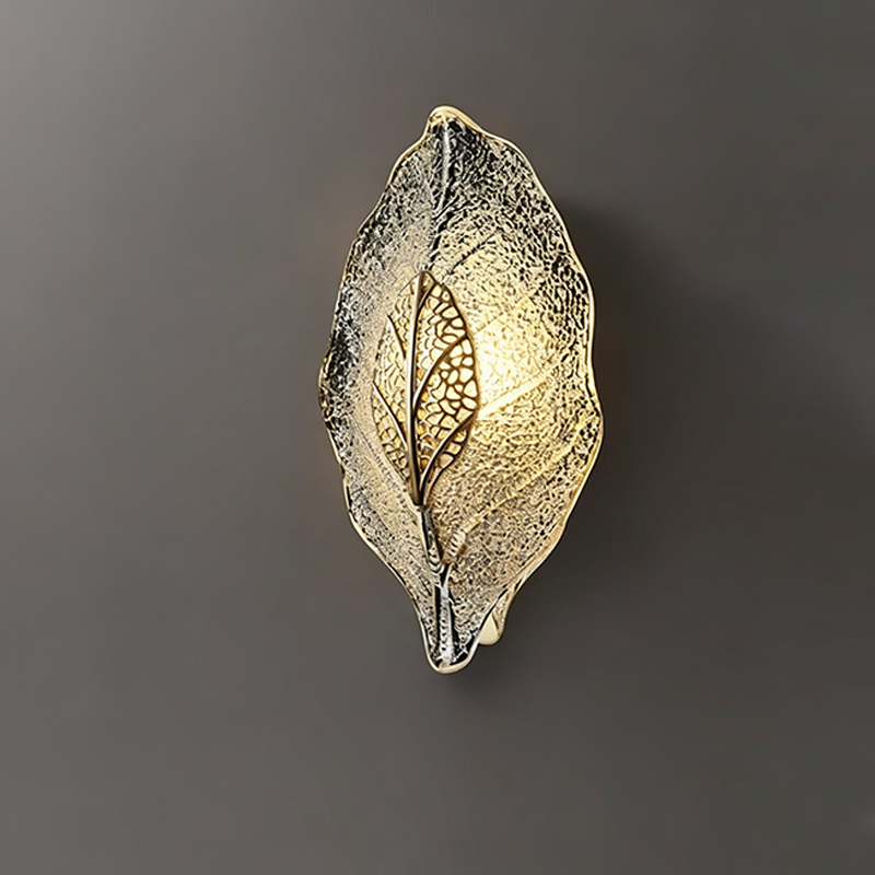 Wall Light in Handcrafted Glass, Leaf Shape with E14 Socket
