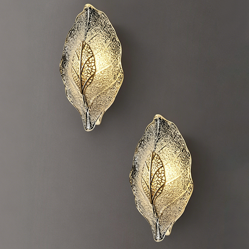 Wall Light in Handcrafted Glass, Leaf Shape with E14 Socket