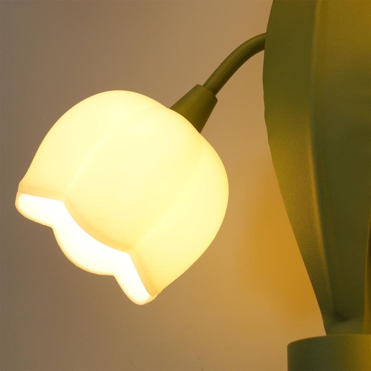 Wall Light with G4 Fitting, Floral Shades and Botanical Leaves